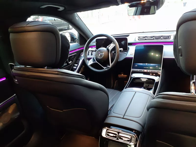 Mercedes Classe S 450 Long de location chez Vendôme Plaza à Boulogne-Billancourt