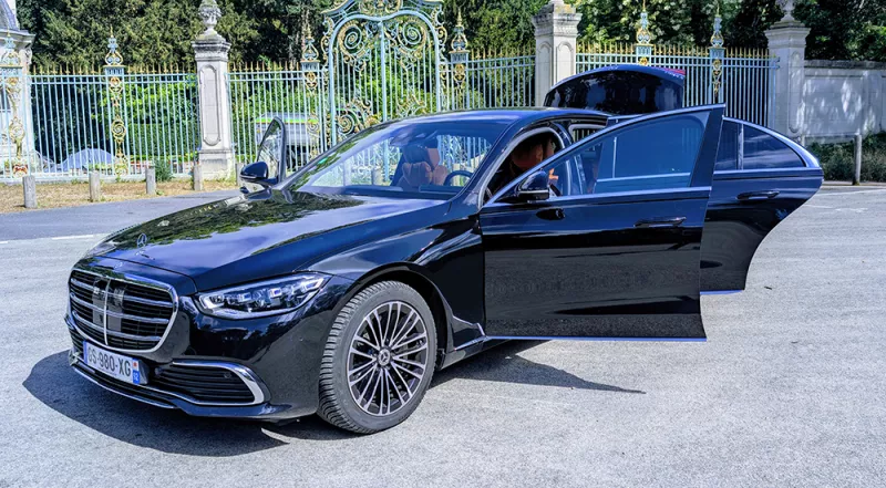 Mercedes Classe S 450 Long de location chez Vendôme Plaza à Boulogne-Billancourt
