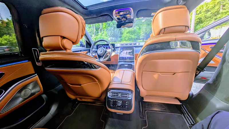 Mercedes Classe S 450 Long de location chez Vendôme Plaza à Boulogne-Billancourt